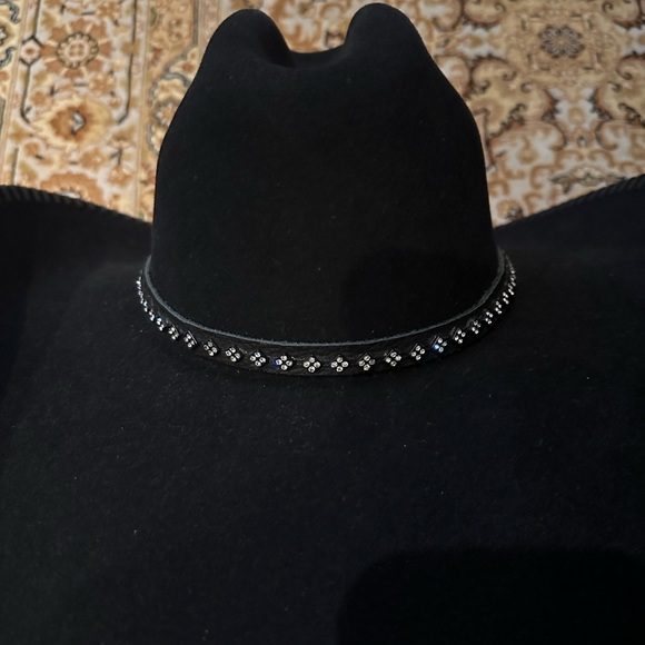 Black 10x Cowboy Hat - Picture 2 of 7